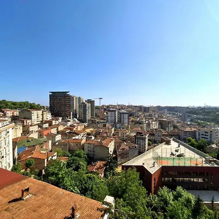 Sehir Merkezinde Muhtesem Manzarali 4 Odali * Istanboel