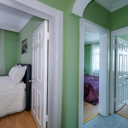 Apartment Sehir Merkezinde Muhtesem Manzarali 4 Odali